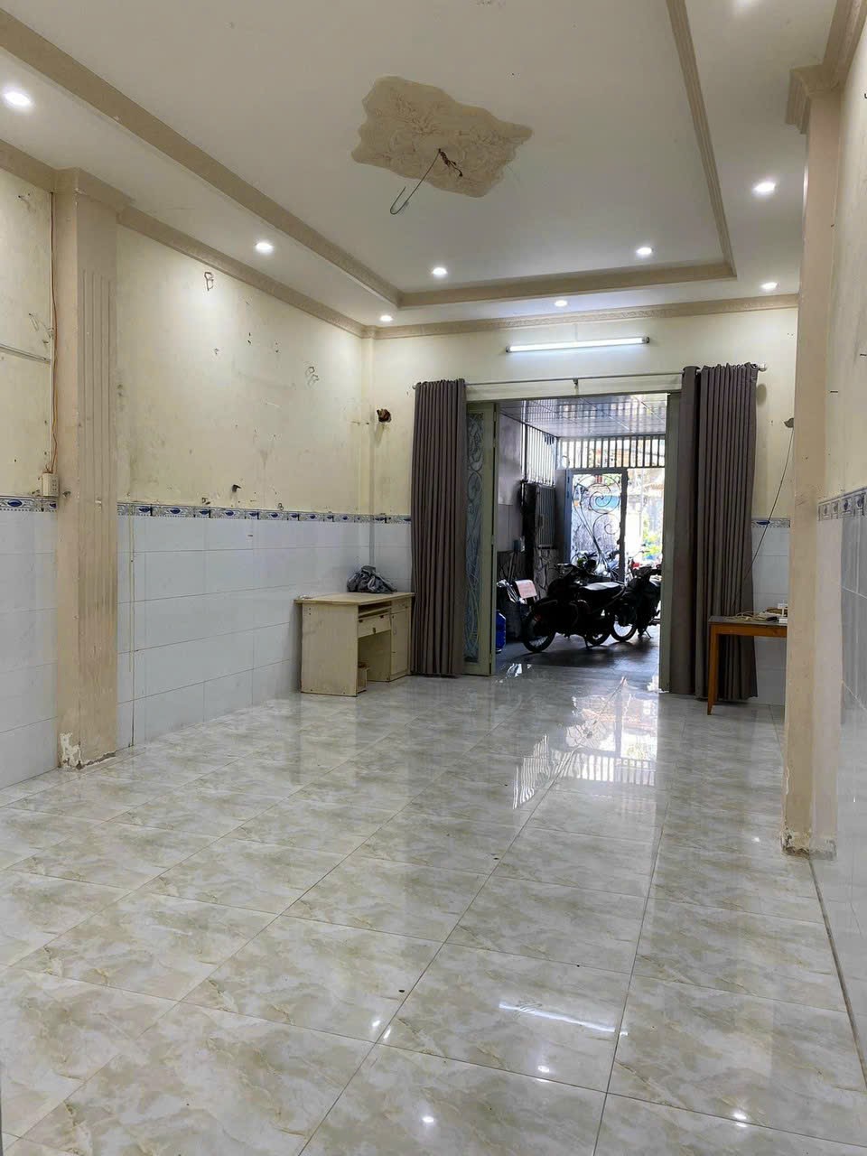 Nhà P10 Tân Bình - 100m2 - 6 tỷ 100 2