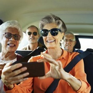 Những điều cần biết về bảo hiểm nhân thọ cho người cao tuổi